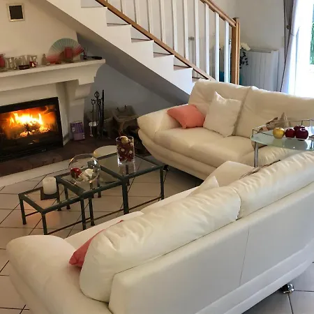 Charmante Familiale Villa *